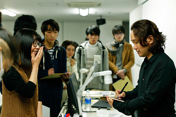 世界で活躍するゲームのアートディレクター 新川洋司さんの特別講義をレポート 京都精華大学